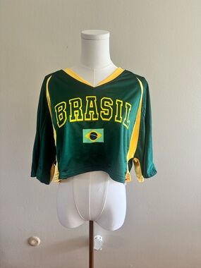 Brasil Green & Yellow Cropped V-Neck Women's Soccer Jersey Top
